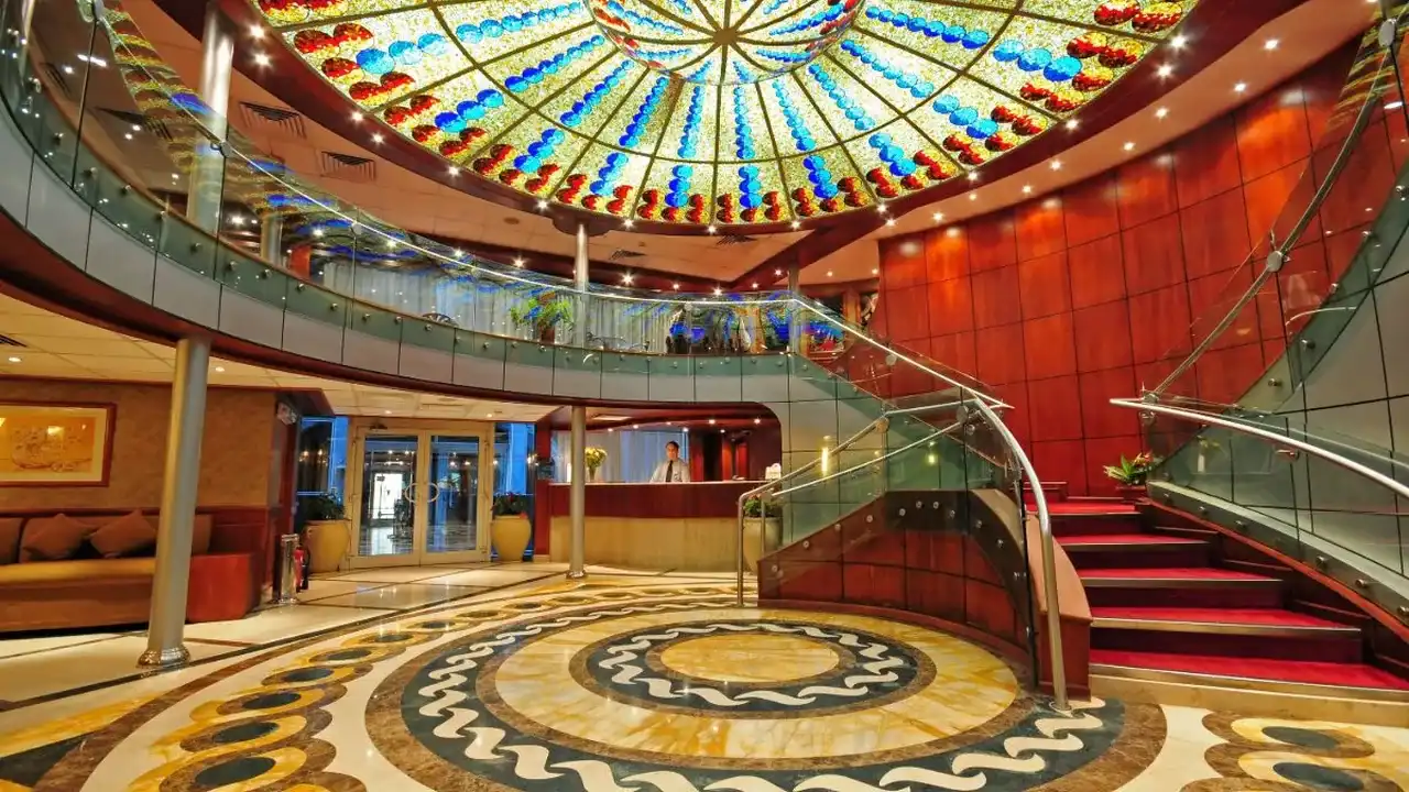 Royal Ruby | Cruise Trip